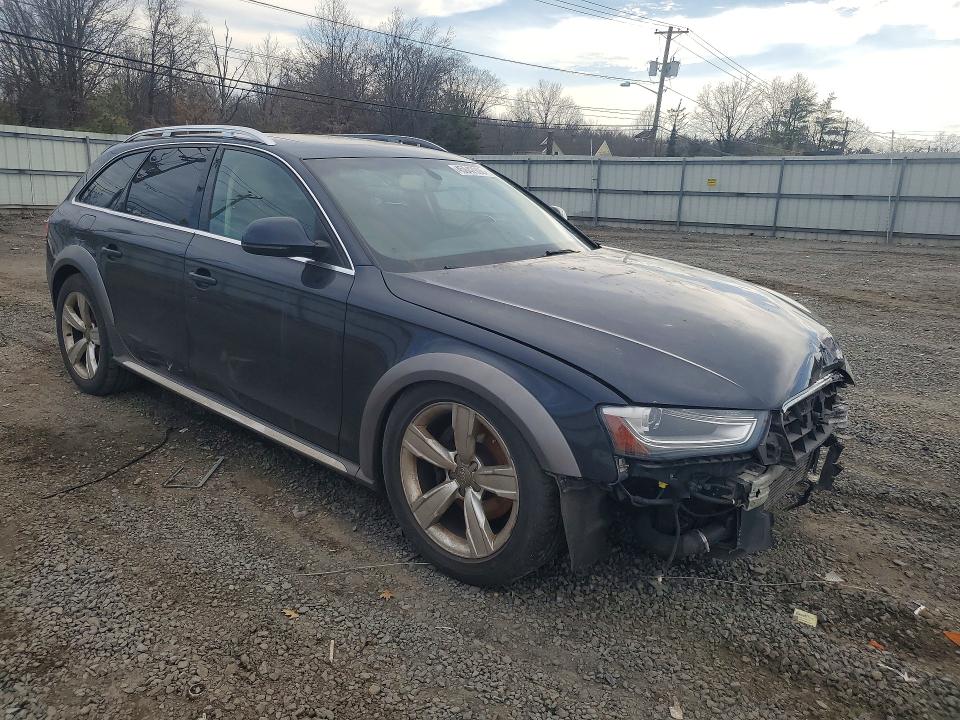 Продаж на аукціоні авто 2016 Audi A4 Allroad, vin: WA1UFAFL8GA002567, номер лоту: 45642906