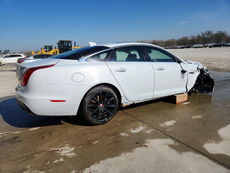 Продаж на аукціоні авто 2019 Jaguar Xj, vin: SAJXJ1CD0K8W20336, номер лоту: 47643776