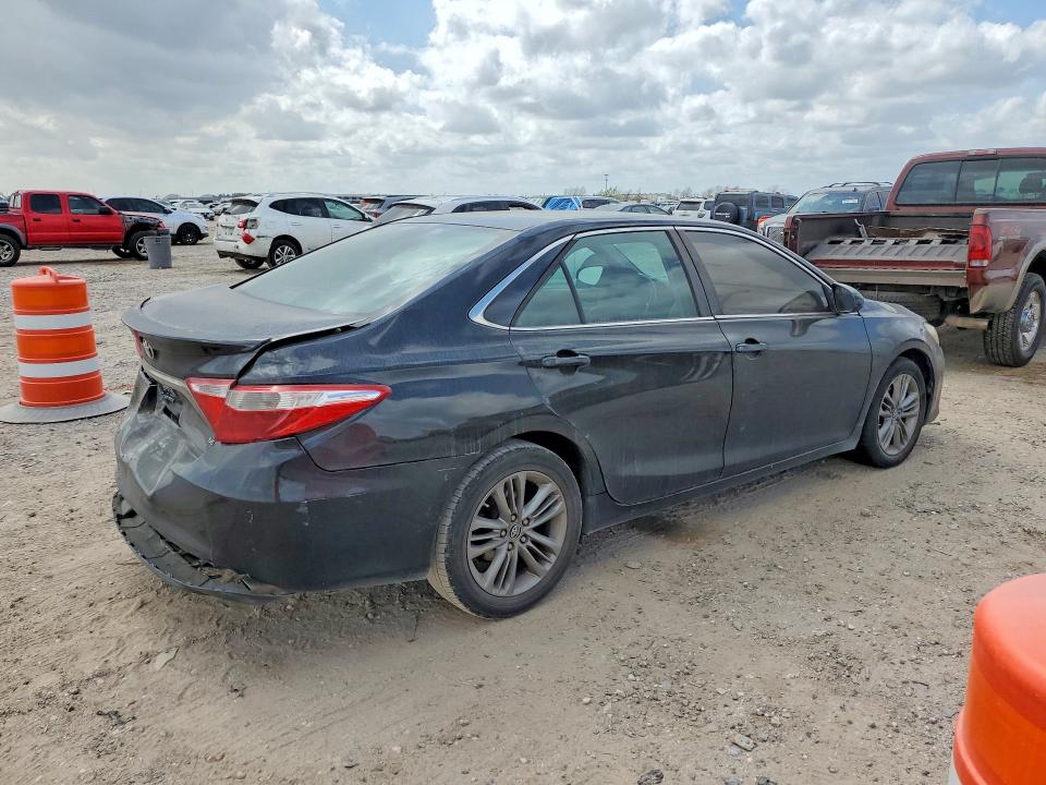 2016 Toyota Camry მანქანა იყიდება აუქციონზე, vin: 4T1BF1FK8GU144402, აუქციონის ნომერი: 79811285