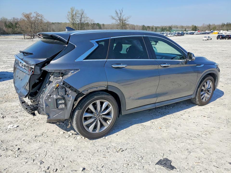 46713536 :رقم المزاد ، 3PCAJ5M11KF135607 vin ، 2019 Infiniti Qx50 مزاد بيع