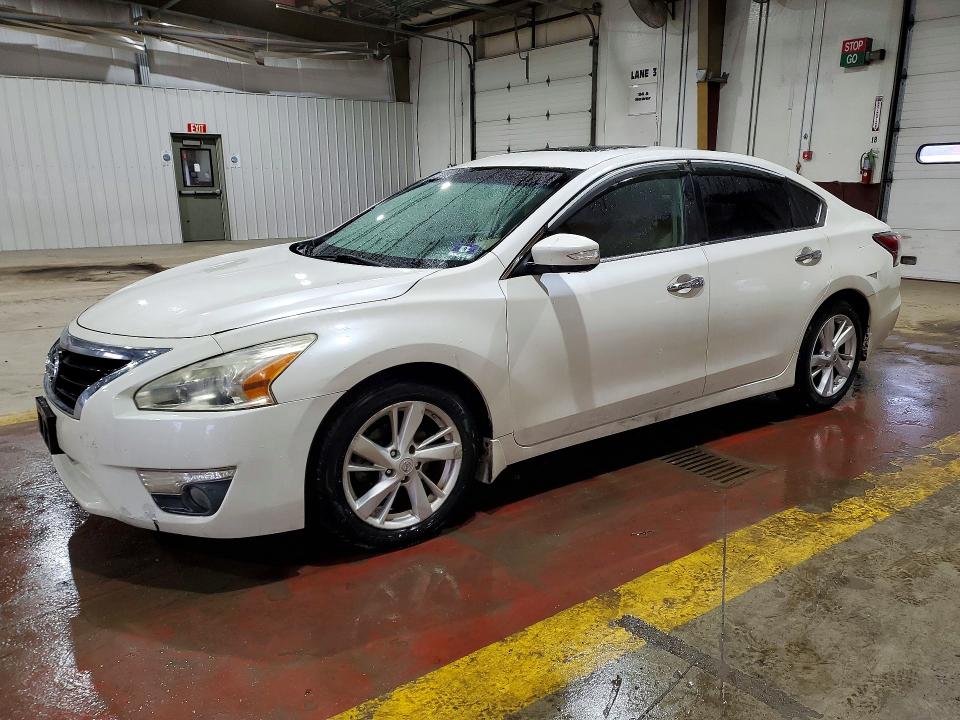 Продаж на аукціоні авто 2015 Nissan Altima, vin: 1N4AL3AP4FC130174, номер лоту: 46175806