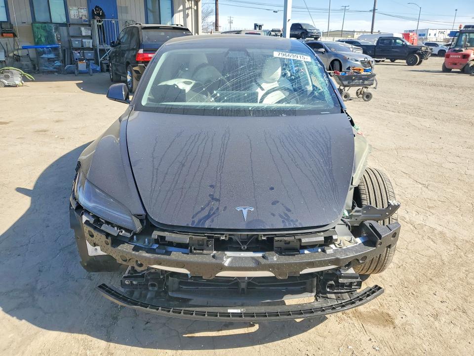 2025 Tesla Model 3 მანქანა იყიდება აუქციონზე, vin: 5YJ3E1EA8SF924762, აუქციონის ნომერი: 79669915