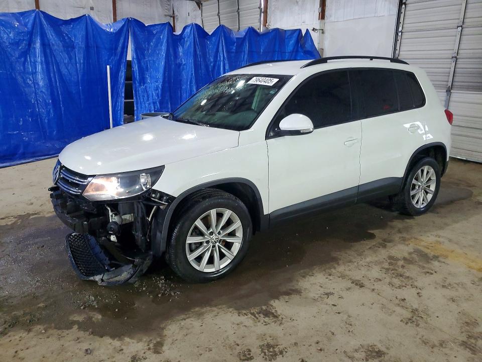 Продажа на аукционе авто 2017 Volkswagen Tiguan, vin: WVGAV7AXXHK047185, номер лота: 79640405