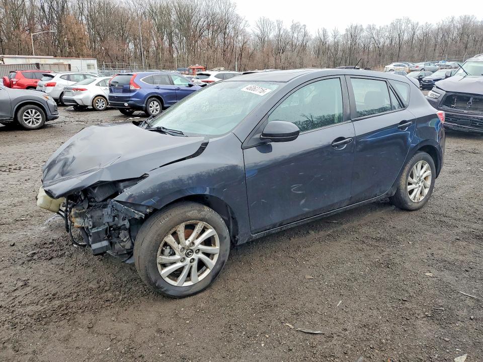 46060716 :رقم المزاد ، JM1BL1LP6D1744202 vin ، 2013 Mazda 3 مزاد بيع
