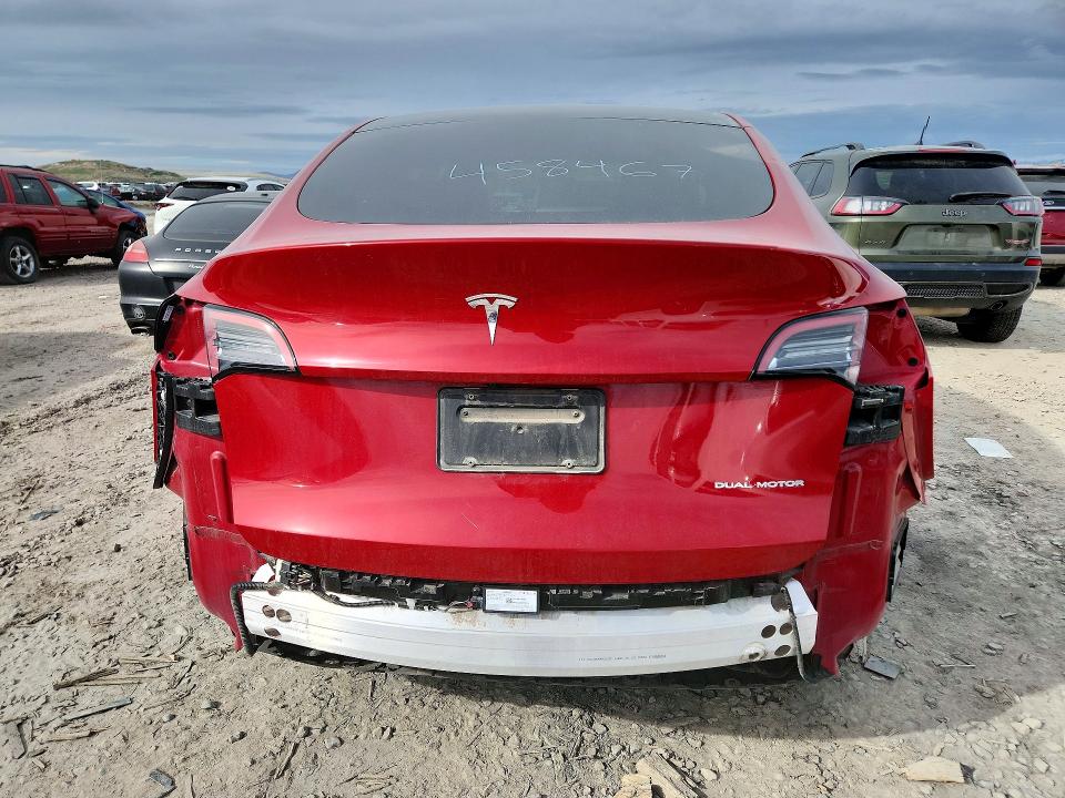 79993725 :رقم المزاد ، 7SAYGDEE4NF458467 vin ، 2022 Tesla Model Y مزاد بيع