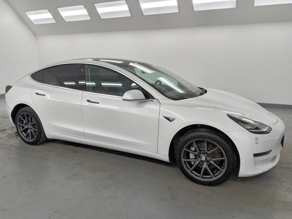 Продаж на аукціоні авто 2019 Tesla Model 3, vin: 5YJ3E1EA0KF415961, номер лоту: 78690875