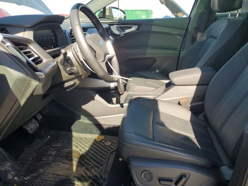 2024 Audi Q4 E-tron მანქანა იყიდება აუქციონზე, vin: WA1LUBFZ8RP041333, აუქციონის ნომერი: 79317085