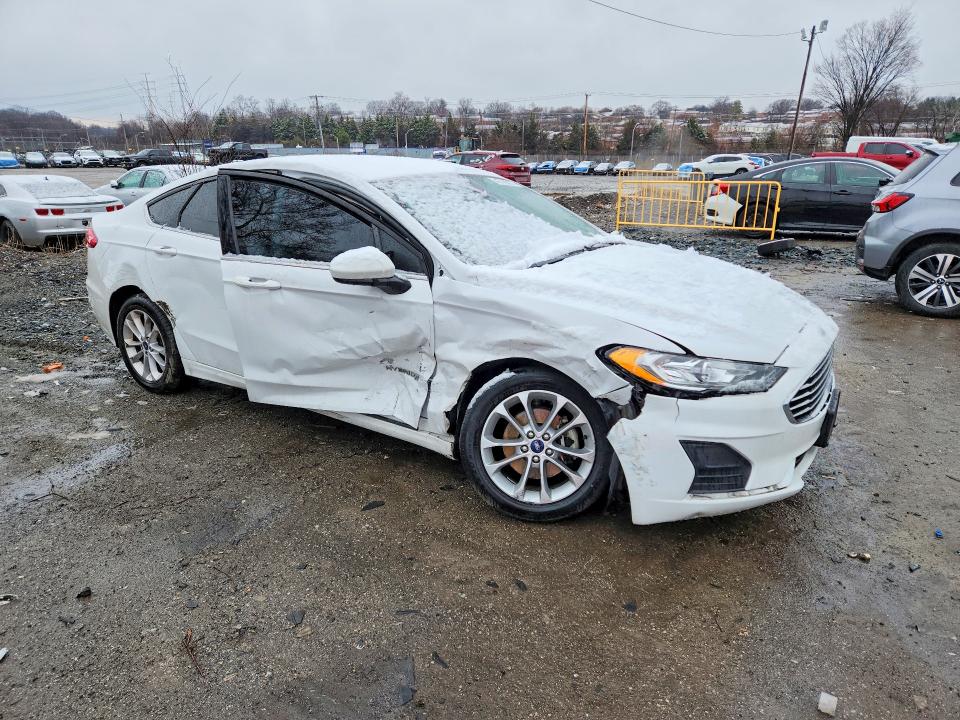 Продажа на аукционе авто 2019 Ford Fusion, vin: 3FA6P0LU4KR263430, номер лота: 45785076