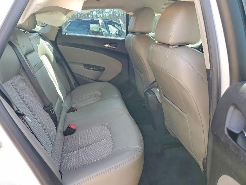 45525636 :رقم المزاد ، 1G4PP5SK3F4200423 vin ، 2015 Buick Verano مزاد بيع