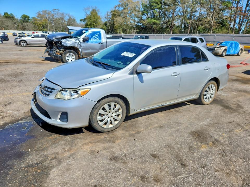 2013 Toyota Corolla მანქანა იყიდება აუქციონზე, vin: 2T1BU4EE6DC020662, აუქციონის ნომერი: 79910975