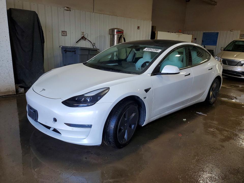 Auction sale of the 2022 Tesla Model 3, vin: 5YJ3E1EA6NF346830, lot number: 45843396