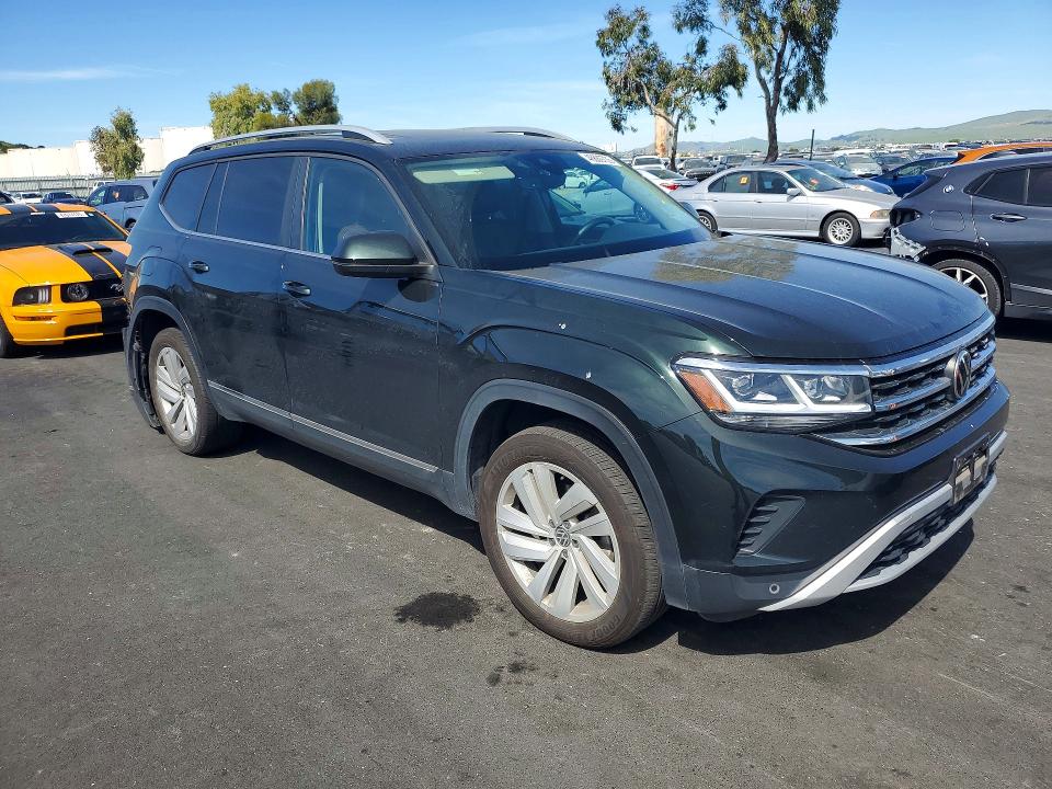 46889736 :رقم المزاد ، 1V2ER2CA4MC585180 vin ، 2021 Volkswagen Atlas مزاد بيع