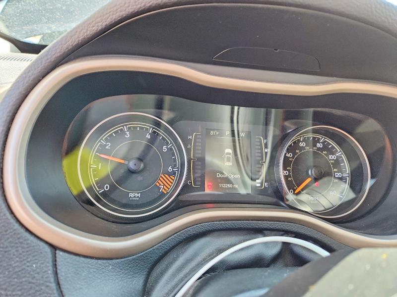 Продаж на аукціоні авто 2015 Jeep Cherokee, vin: 1C4PJLCB8FW700123, номер лоту: 47912796