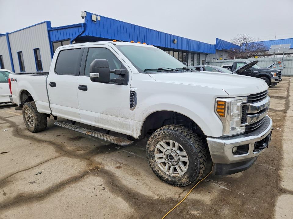 79722845 :رقم المزاد ، 1FT7W2B64JEB74684 vin ، 2018 Ford F250 مزاد بيع