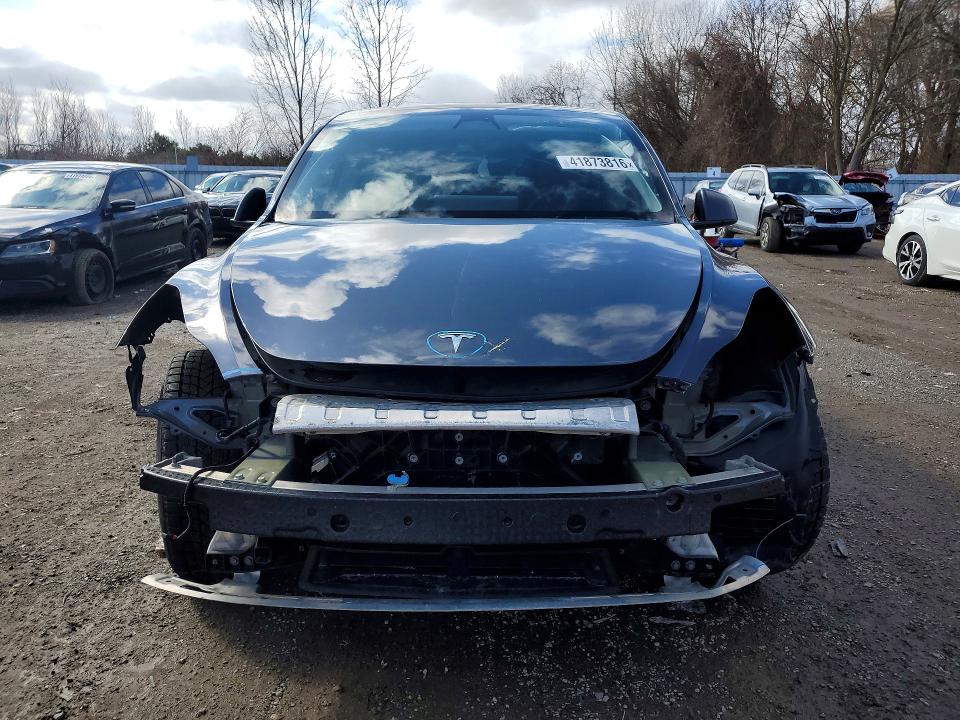Auction sale of the 2023 Tesla Model Y, vin: 7SAYGDEE4PF584959, lot number: 41873816