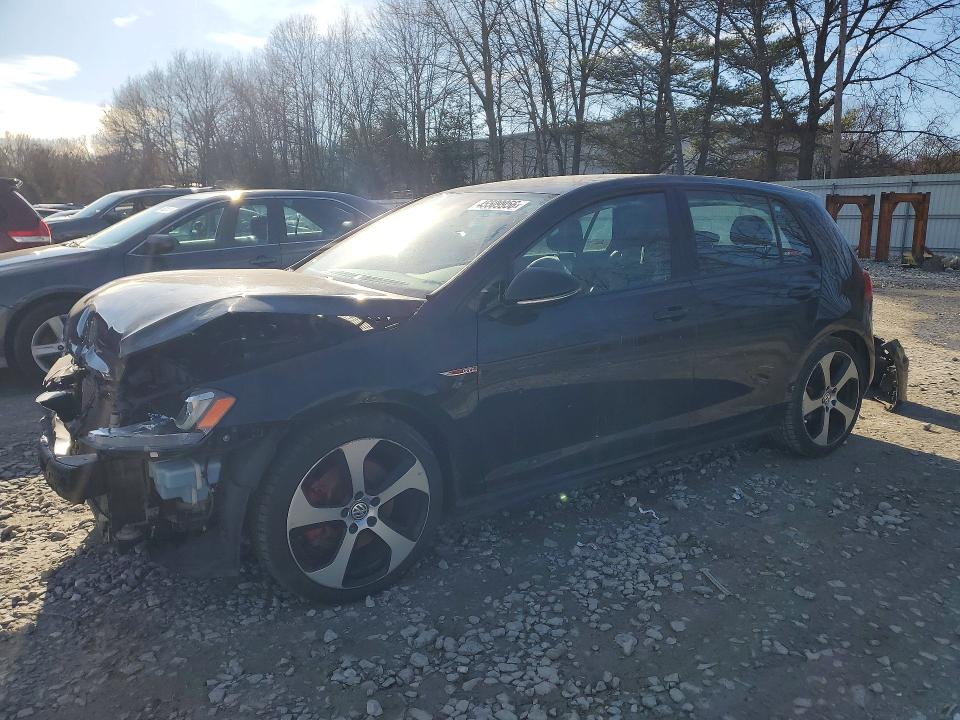 Продажа на аукционе авто 2015 Volkswagen Gti, vin: 3VW4T7AU8FM012984, номер лота: 45509956