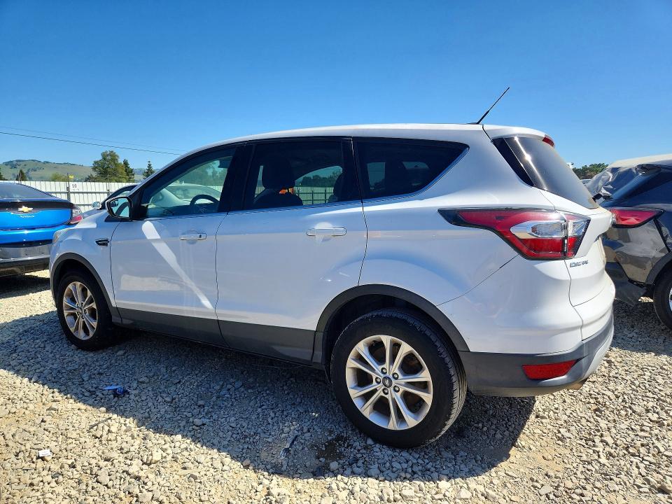 47118266 :رقم المزاد ، 1FMCU0GD7HUA54759 vin ، 2017 Ford Escape مزاد بيع