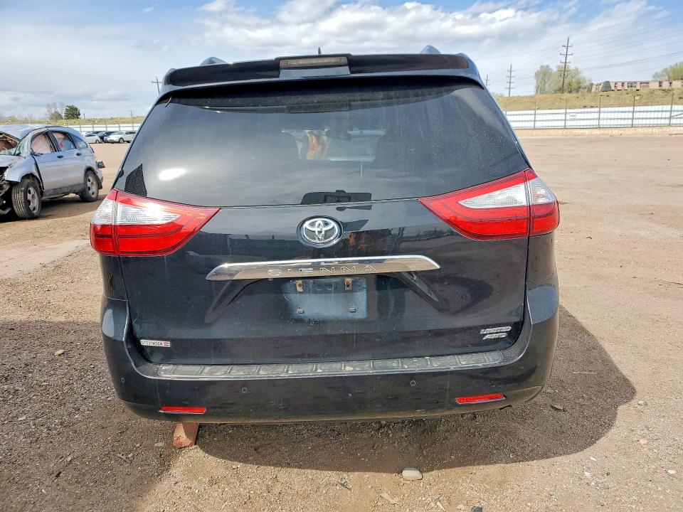 Продажа на аукционе авто 2019 Toyota Sienna, vin: 5TDDZ3DC4KS223803, номер лота: 48208336