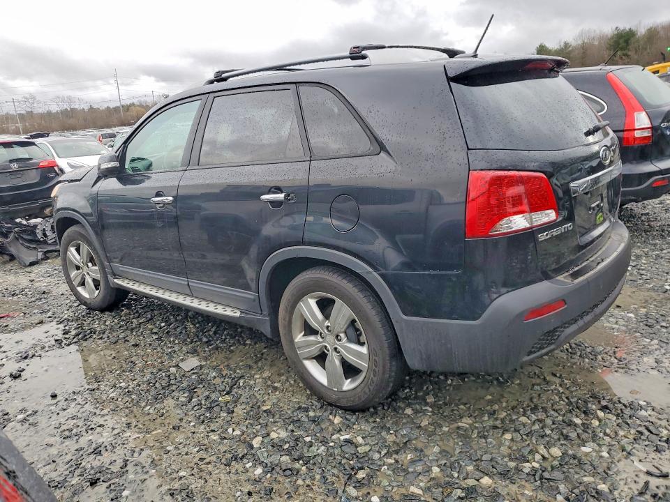 Продажа на аукционе авто 2012 Kia Sorento, vin: 5XYKU4A63CG243758, номер лота: 46263716