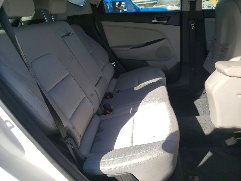 Aukcja sprzedaży 2017 Hyundai Tucson, vin: KM8J23A4XHU548878, numer aukcji: 42020056