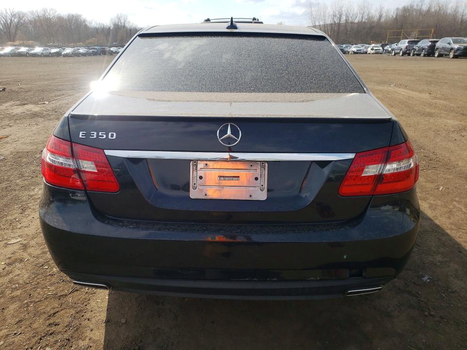 2011 Mercedes-benz E მანქანა იყიდება აუქციონზე, vin: WDDHF5GB6BA382804, აუქციონის ნომერი: 47093896