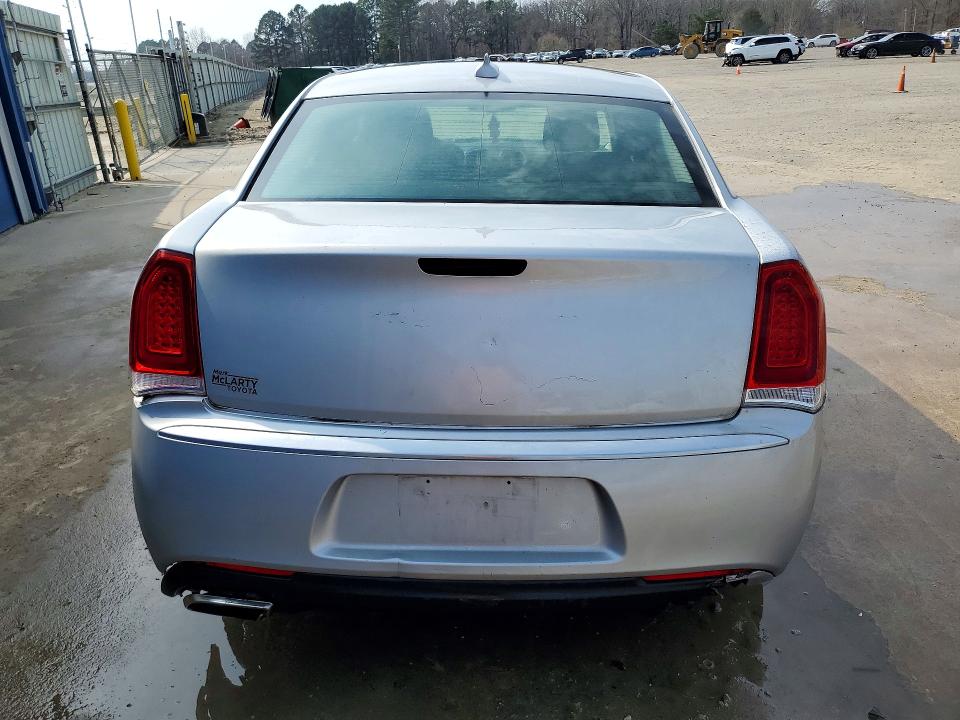 Продажа на аукционе авто 2019 Chrysler 300, vin: 2C3CCAAG0KH648365, номер лота: 76757125