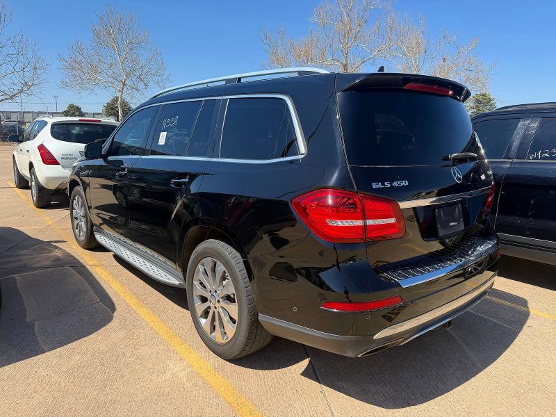 47941136 :رقم المزاد ، 4JGDF6EE9HA837080 vin ، 2017 Mercedes-benz Gls مزاد بيع