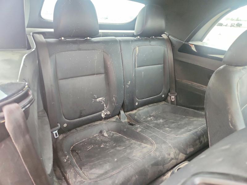 41772066 :رقم المزاد ، 3VW517AT9FM814672 vin ، 2015 Volkswagen Beetle مزاد بيع