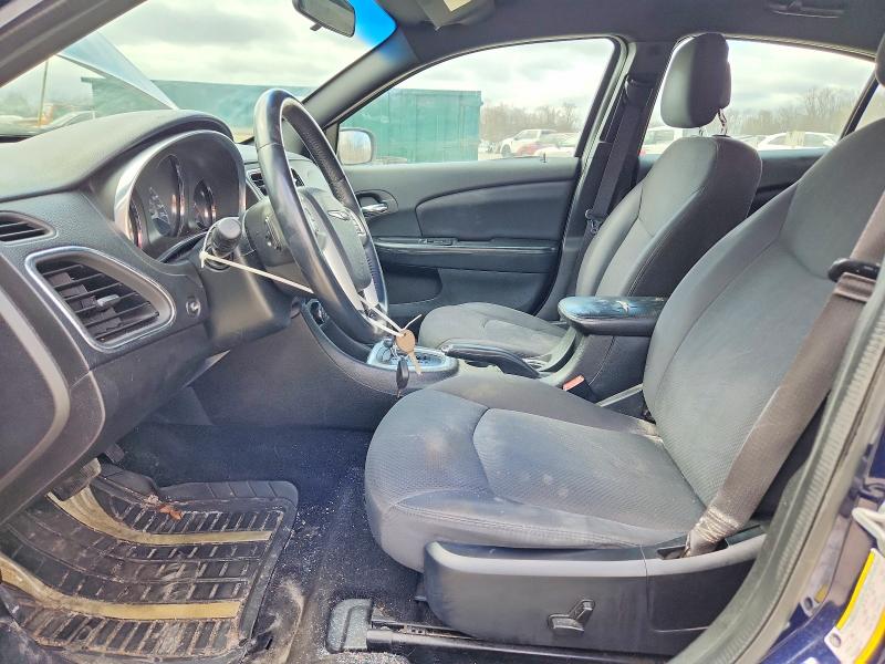 45613096 :رقم المزاد ، 1C3CCBBB4DN699130 vin ، 2013 Chrysler 200 مزاد بيع
