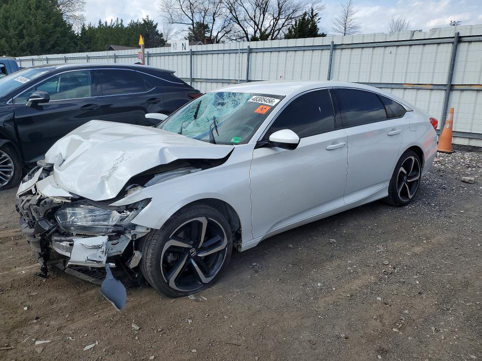 Продажа на аукционе авто 2018 Honda Accord, vin: 1HGCV1F31JA009793, номер лота: 48305456