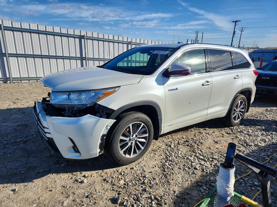 Продажа на аукционе авто 2018 Toyota Highlander Hybrid, vin: 5TDJGRFH6JS039160, номер лота: 79983795