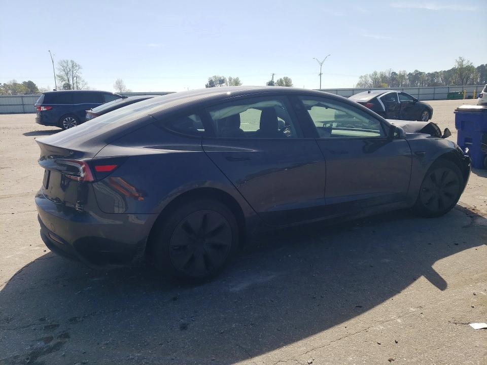 2026 Tesla Model 3 მანქანა იყიდება აუქციონზე, vin: 5YJ3E1EA9TF118253, აუქციონის ნომერი: 46390106