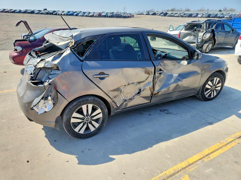 Aukcja sprzedaży 2013 Kia Forte, vin: KNAFU5A23D5656016, numer aukcji: 47614616