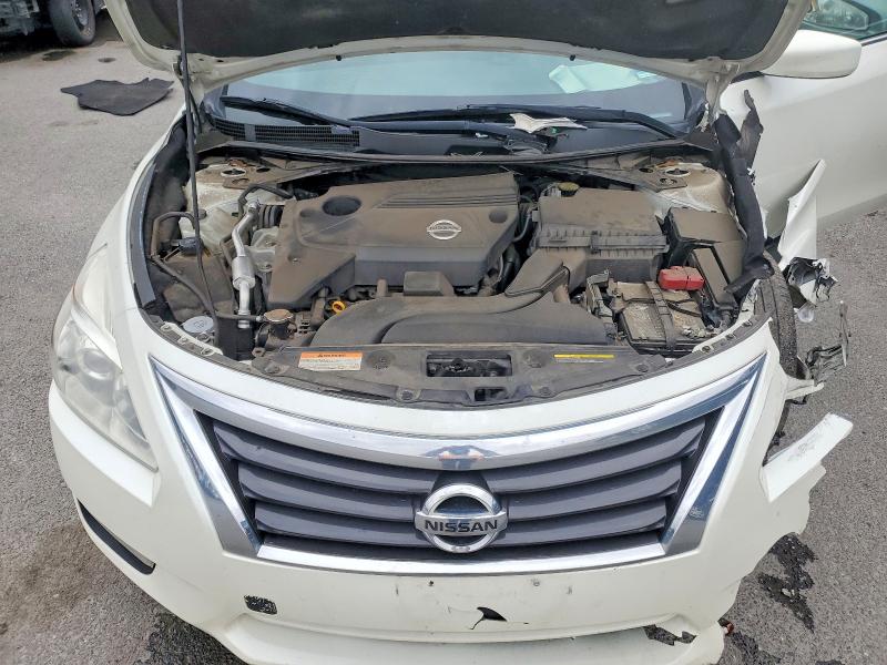 2015 Nissan Altima მანქანა იყიდება აუქციონზე, vin: 1N4AL3AP9FC469125, აუქციონის ნომერი: 47900226