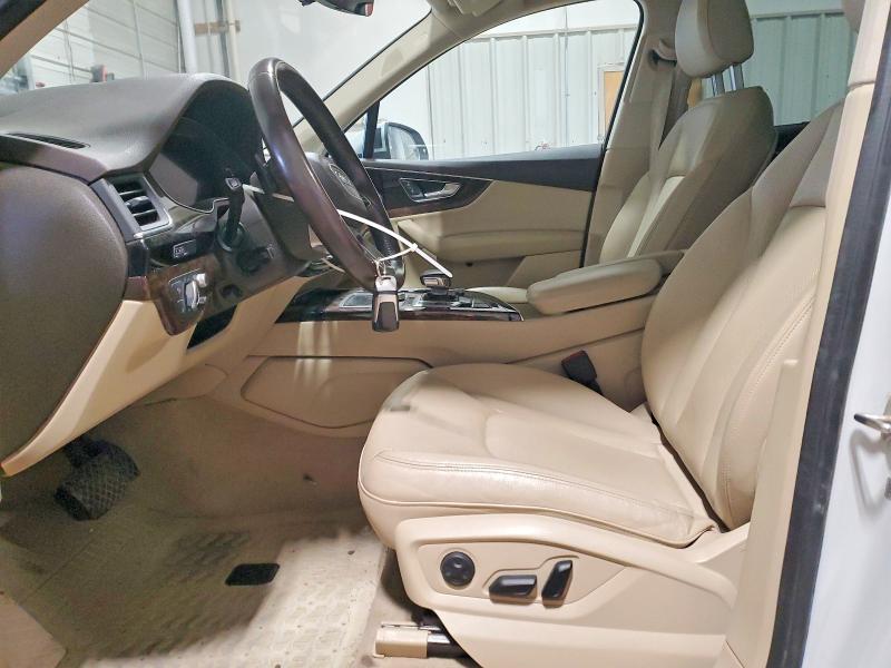 41785056 :رقم المزاد ، WA1VAAF79JD047464 vin ، 2018 Audi Q7 مزاد بيع