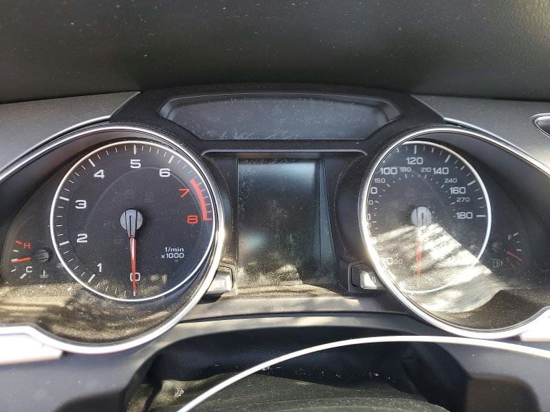 46563106 :رقم المزاد ، WAULFAFHXAN022801 vin ، 2010 Audi A5 مزاد بيع