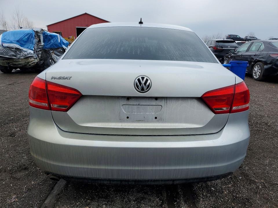 47267026 :رقم المزاد ، 1VWAH7A30DC041180 vin ، 2013 Volkswagen Passat مزاد بيع