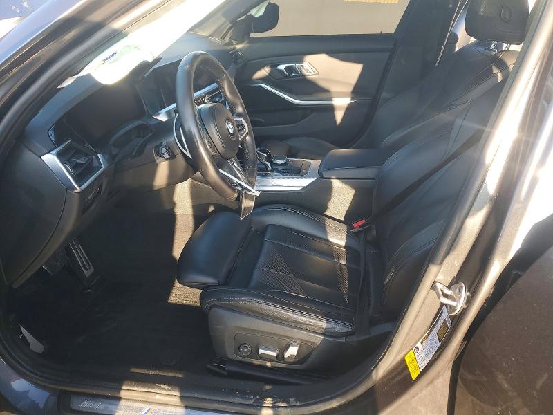 45602296 :رقم المزاد ، 3MW5R1J04N8C26410 vin ، 2022 Bmw 330i مزاد بيع