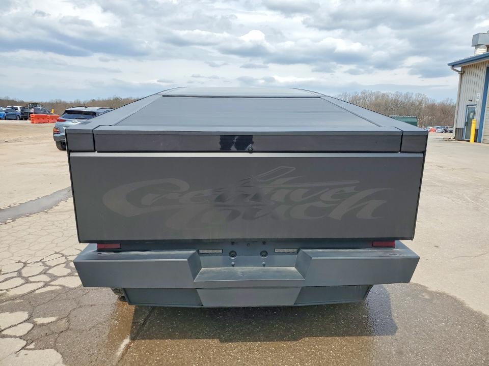 2024 Tesla Cybertruck მანქანა იყიდება აუქციონზე, vin: 7G2CEHED9RA025805, აუქციონის ნომერი: 47349056
