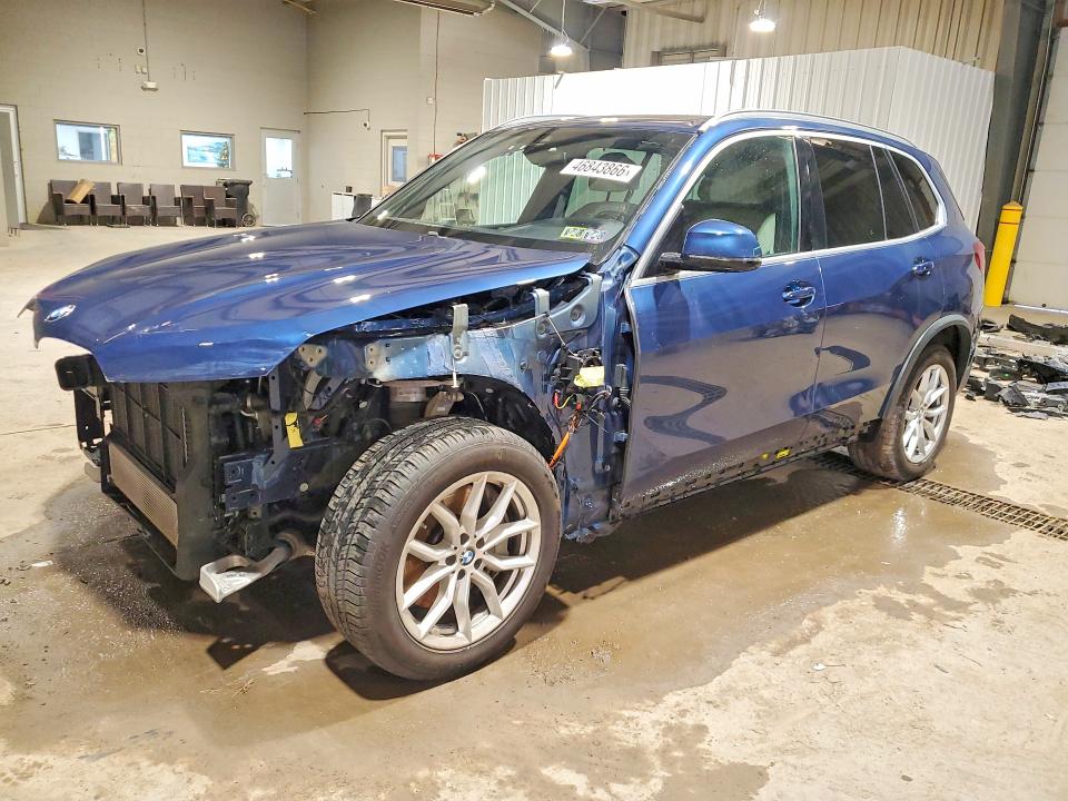 46843866 :رقم المزاد ، 5UXTA6C09M9F40944 vin ، 2021 Bmw X5 مزاد بيع