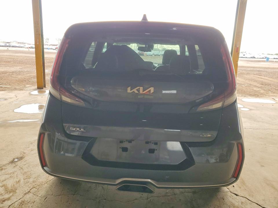 2023 Kia Soul მანქანა იყიდება აუქციონზე, vin: KNDJ53AU9P7886961, აუქციონის ნომერი: 47752036
