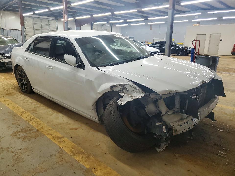 Auction sale of the 2017 Chrysler 300, vin: 2C3CCABG4HH549877, lot number: 46130756