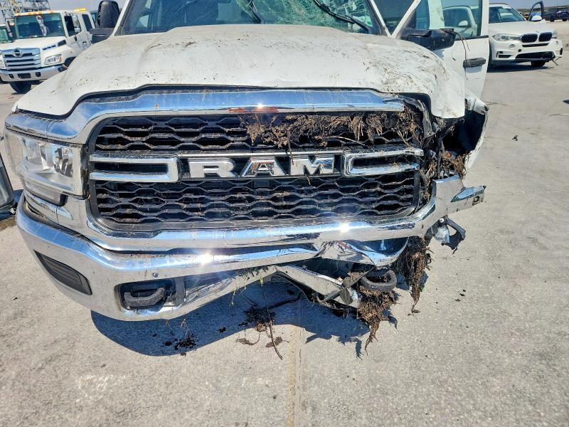 Продажа на аукционе авто 2023 Dodge 2500 Ram, vin: 3C6UR5HL5PG539956, номер лота: 46697396