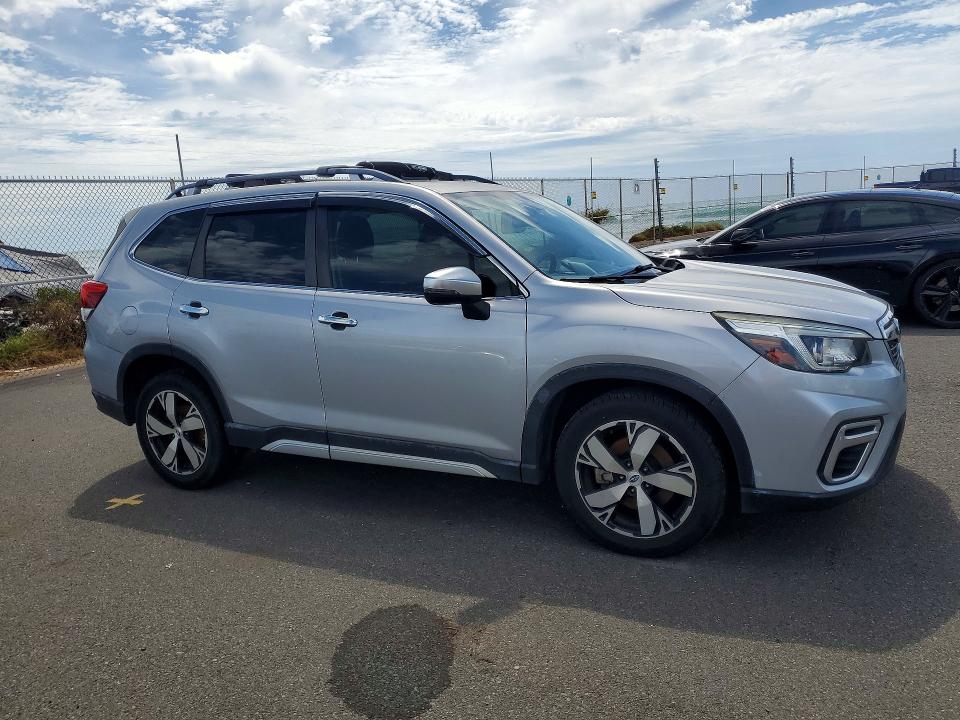 Продаж на аукціоні авто 2019 Subaru Forester, vin: JF2SKAWC8KH400503, номер лоту: 46771956