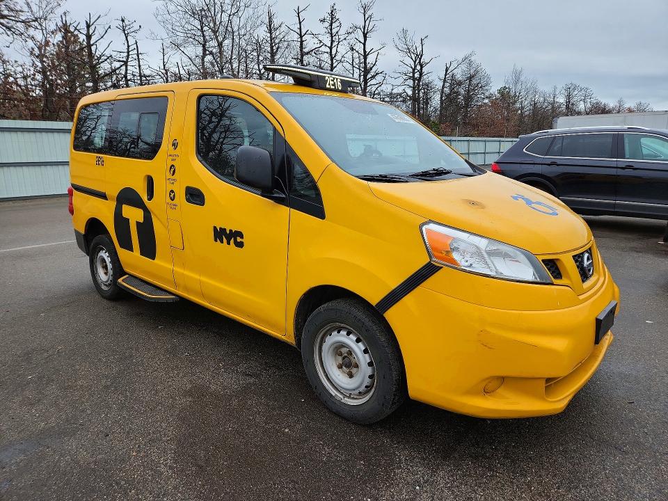 47618866 :رقم المزاد ، 3N8CM0JTXHK707450 vin ، 2017 Nissan Nv200 مزاد بيع
