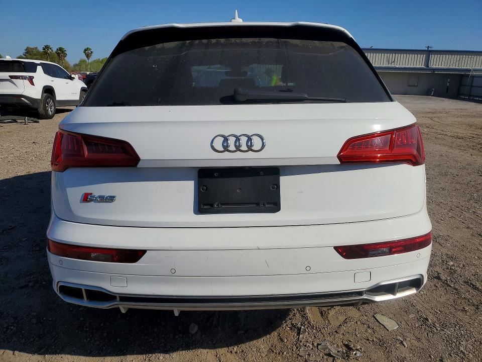2018 Audi Sq5 მანქანა იყიდება აუქციონზე, vin: WA1A4AFY4J2058477, აუქციონის ნომერი: 46244356