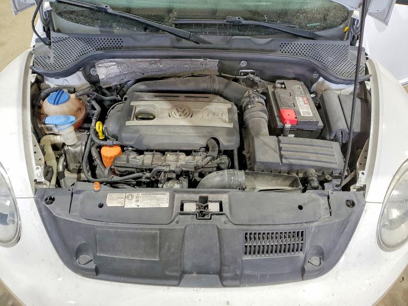 79595335 :رقم المزاد ، 3VWVA7AT8CM603930 vin ، 2012 Volkswagen Beetle مزاد بيع
