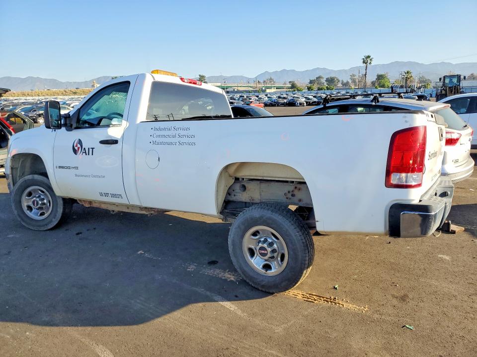 2008 Gmc Sierra მანქანა იყიდება აუქციონზე, vin: 1GTHK24K18E128332, აუქციონის ნომერი: 79648835