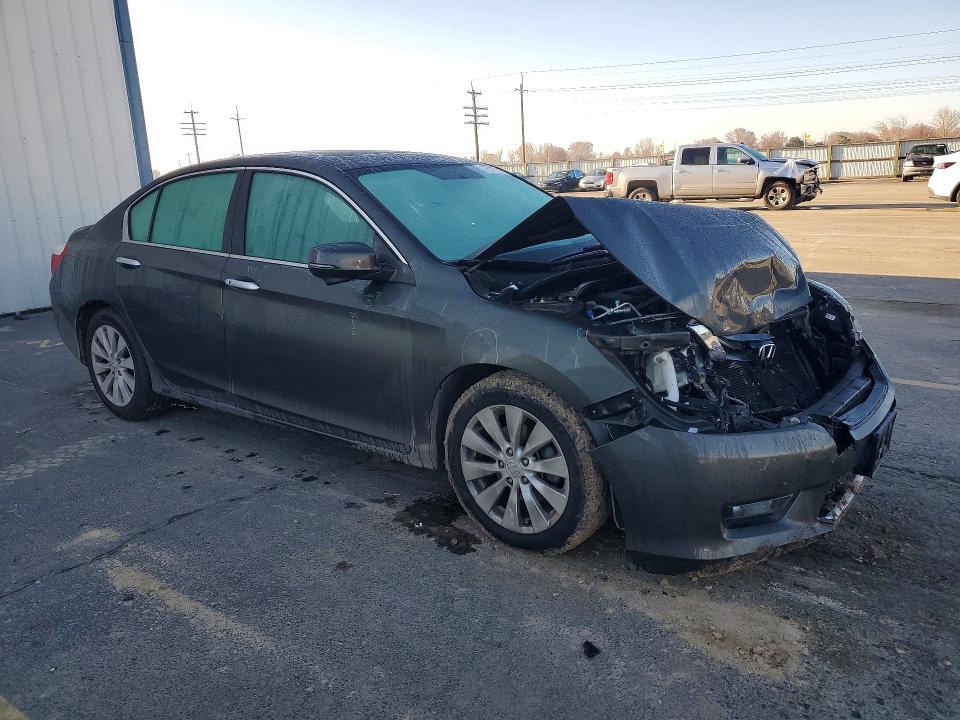 79527305 :رقم المزاد ، 1HGCR2F7XEA108552 vin ، 2014 Honda Accord مزاد بيع