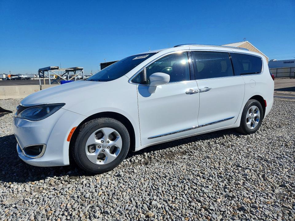 Продажа на аукционе авто 2017 Chrysler Pacifica, vin: 2C4RC1EG1HR764127, номер лота: 79653095
